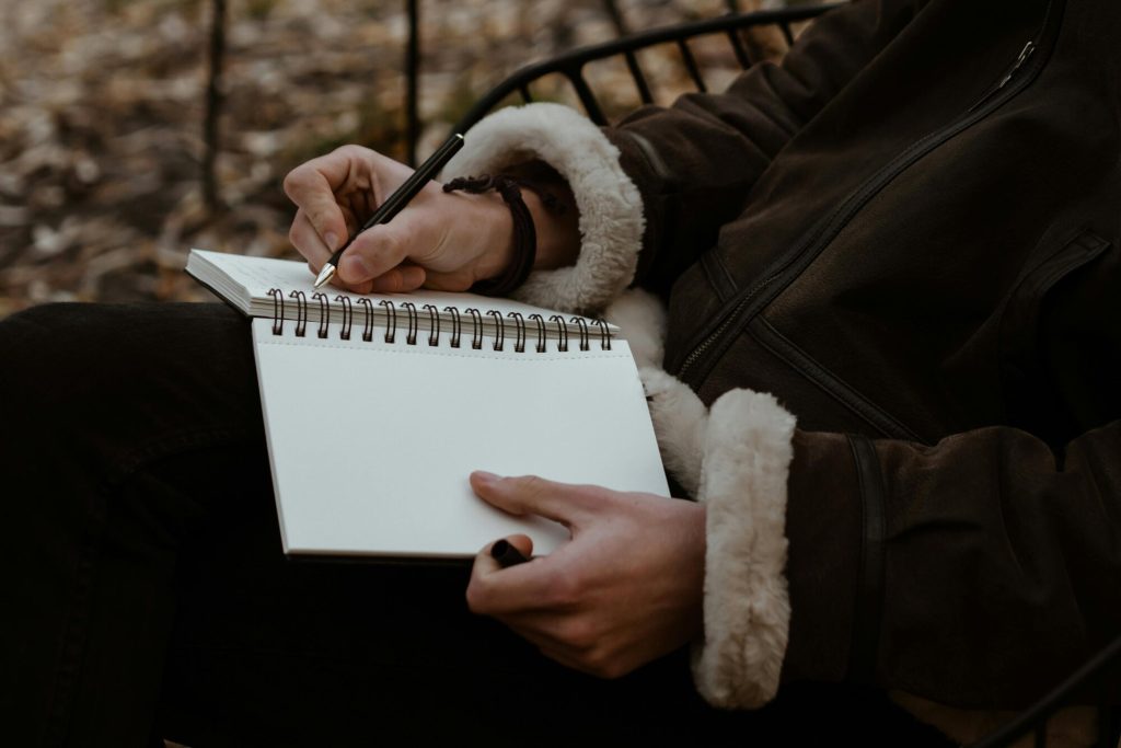 Make an Outdoor Senses Journal